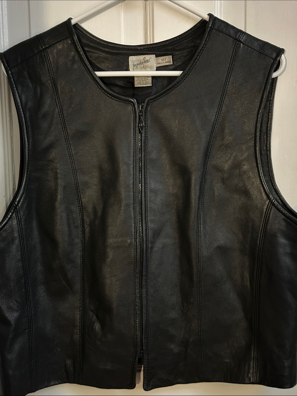 VINTAGE Jacqueline Ferrar Black Leather Zip-Front Women’s Vest